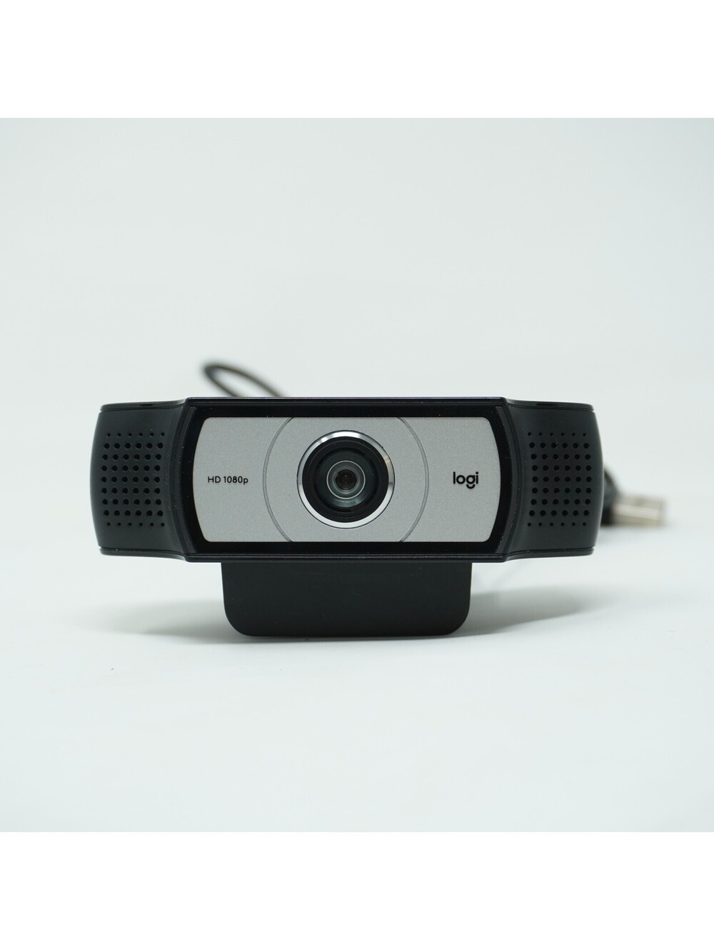 Logitech HD 1080p Webcam with USB Connectivity - Picture 2 of 2